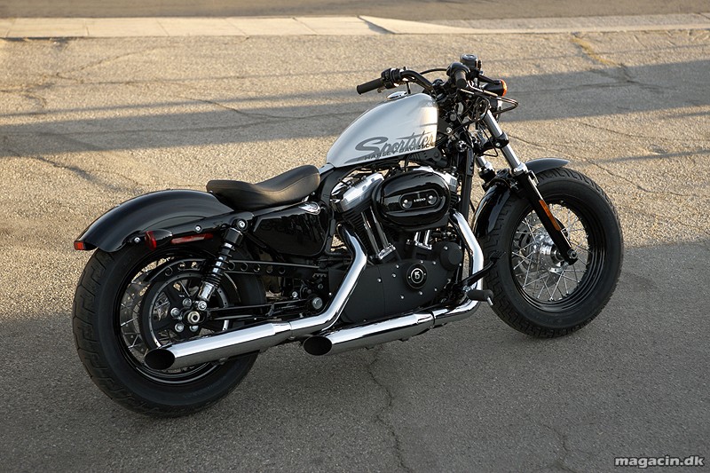 48 fra Harley-Davidson