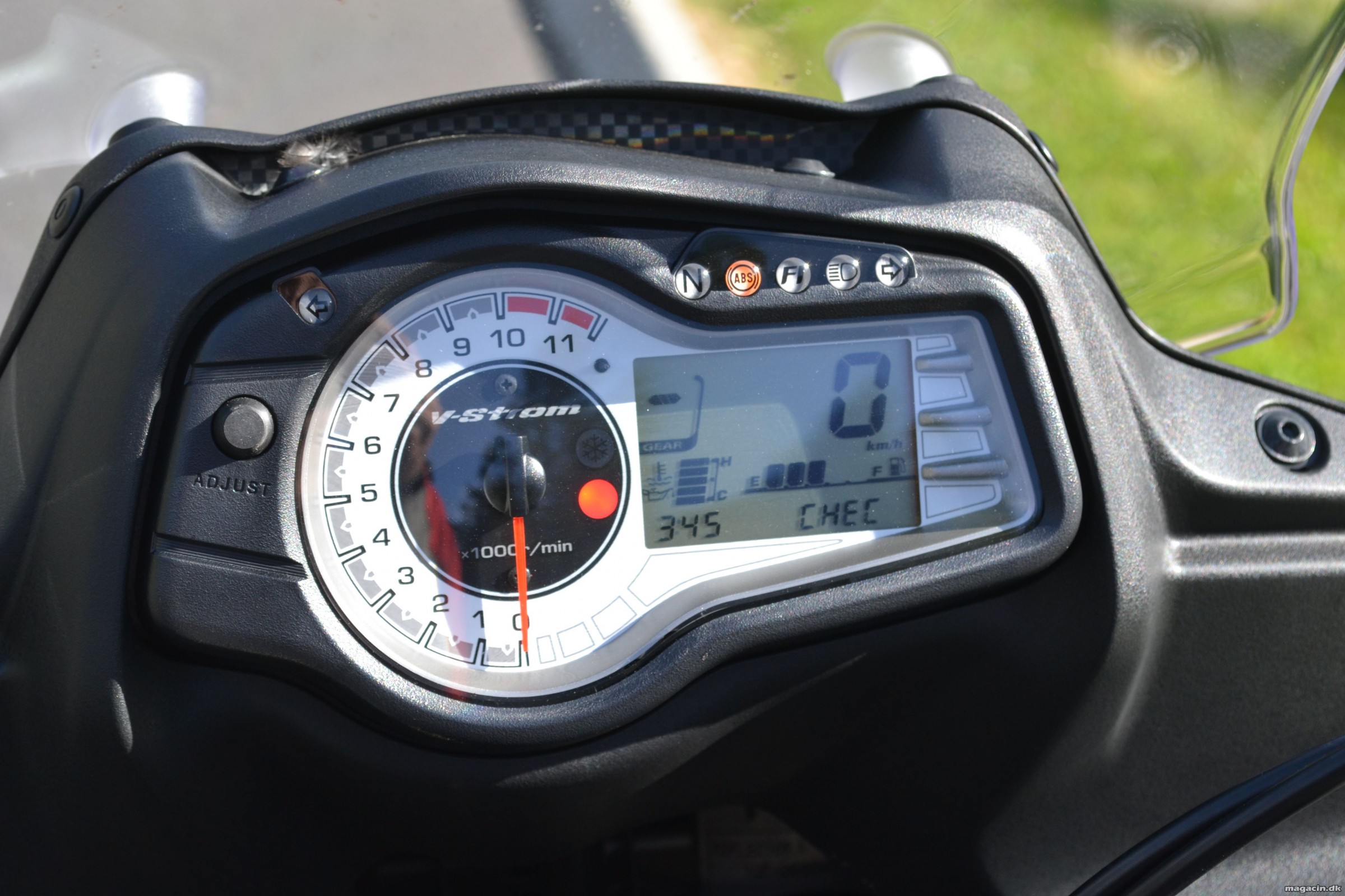 Test: 2015 Kawasaki Versys 650 vs Suzuki DL 650 V Strom – Eventyr for begyndere