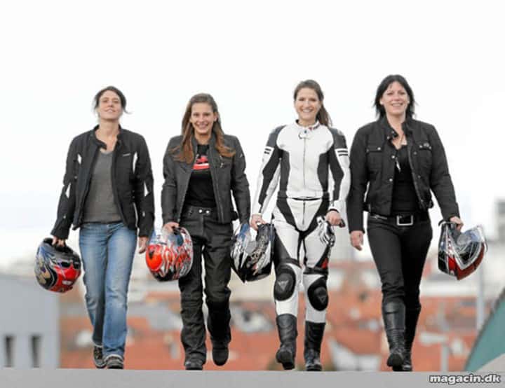Hjælp nye motorcyklister