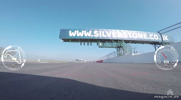 Interaktiv video bag rattet af den nye Mustang V8