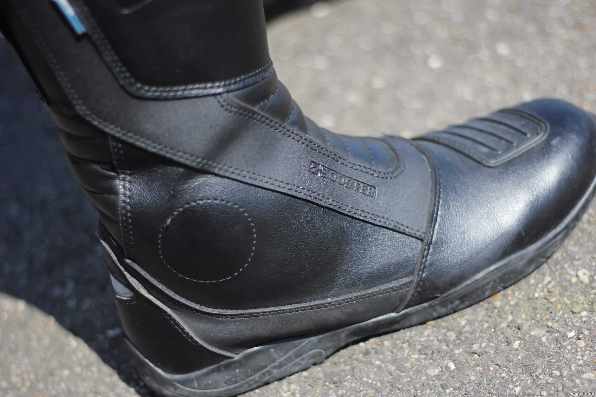 Test: Booster Reivo-støvler – Økonomiske MC-støvler