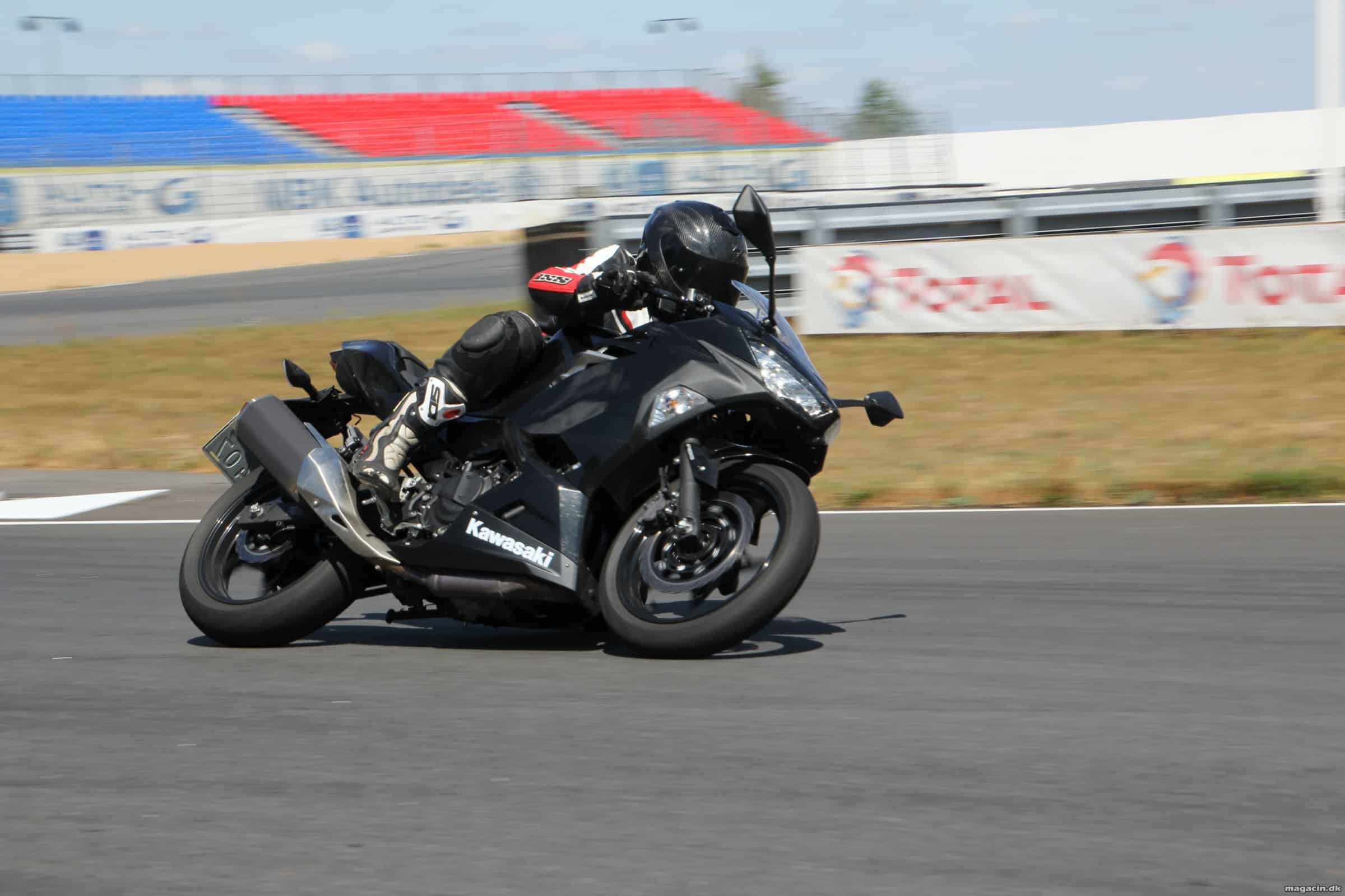 Test: 2018 Kawasaki Ninja 400 vokser med opgaven