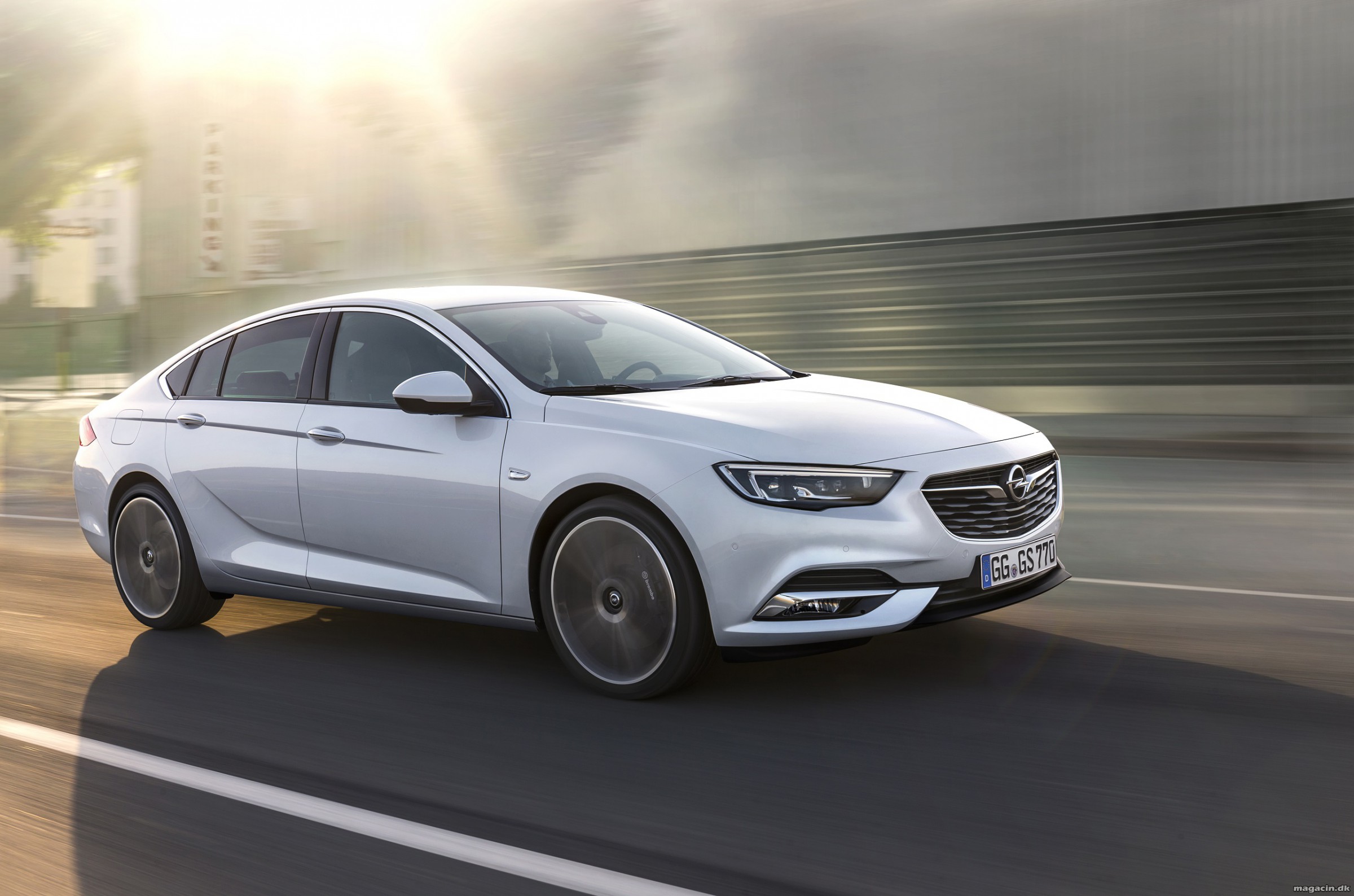 Opel viser ny Insignia Grand Sport
