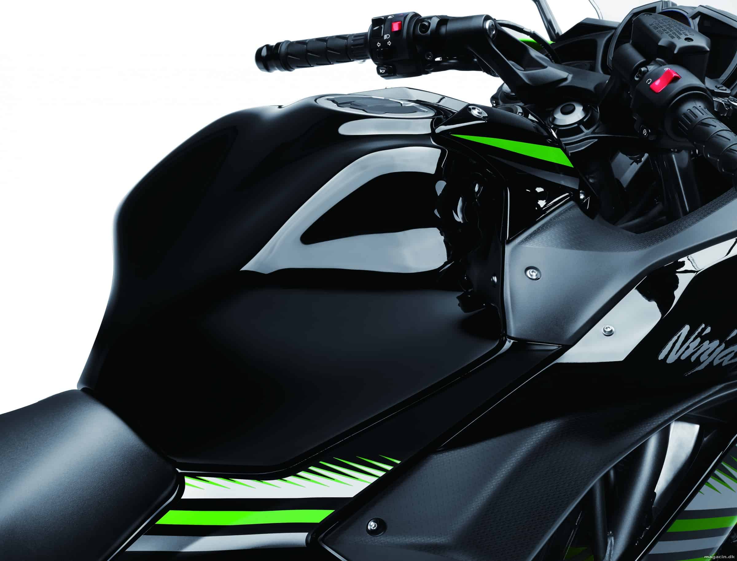 Test: 2017 Kawasaki Ninja 650 – Ny rapfodet Ninja imponerer