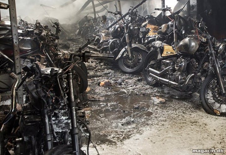 Mange motorcykler totalt udbrændt