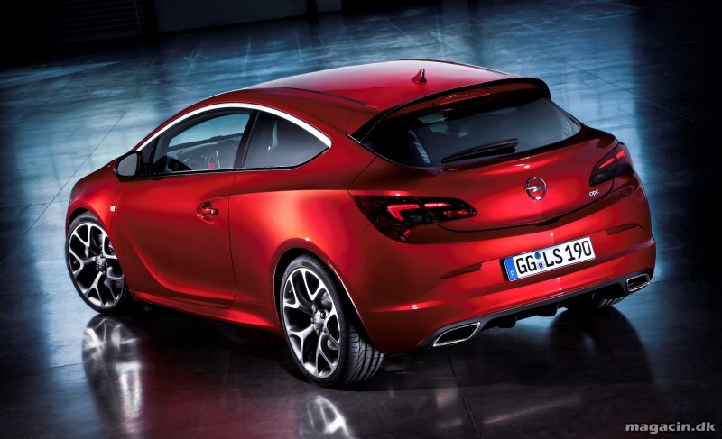 Nye letvægtssæder til Opel Astra OPC