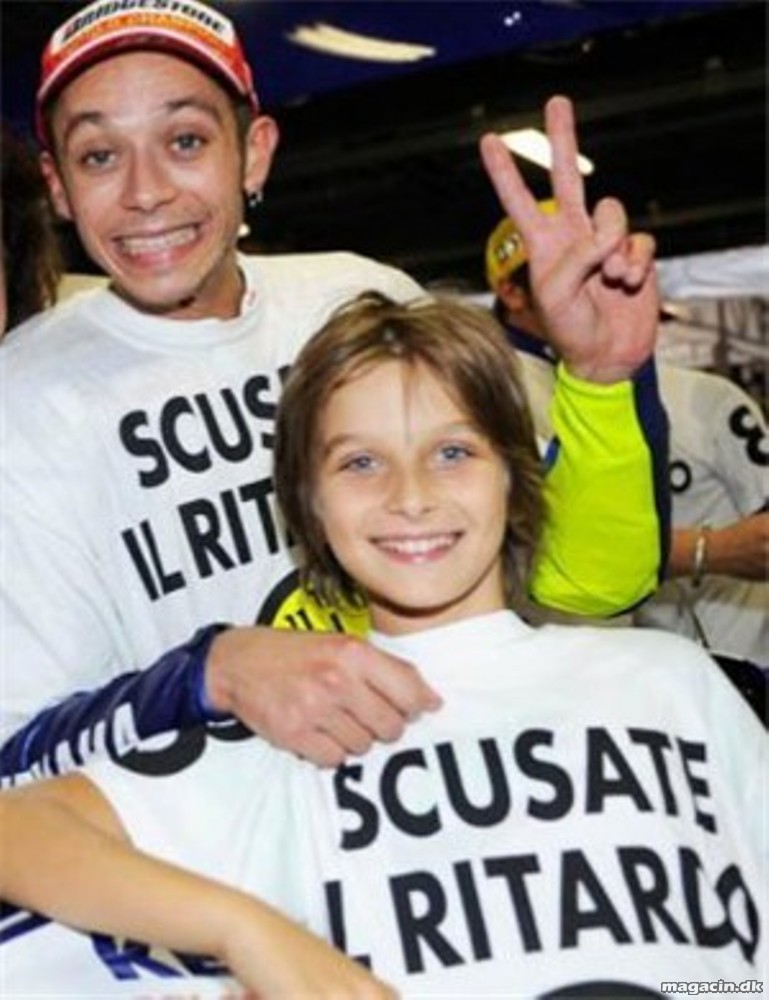 Rossi’s lillebror på sejrsskamlen