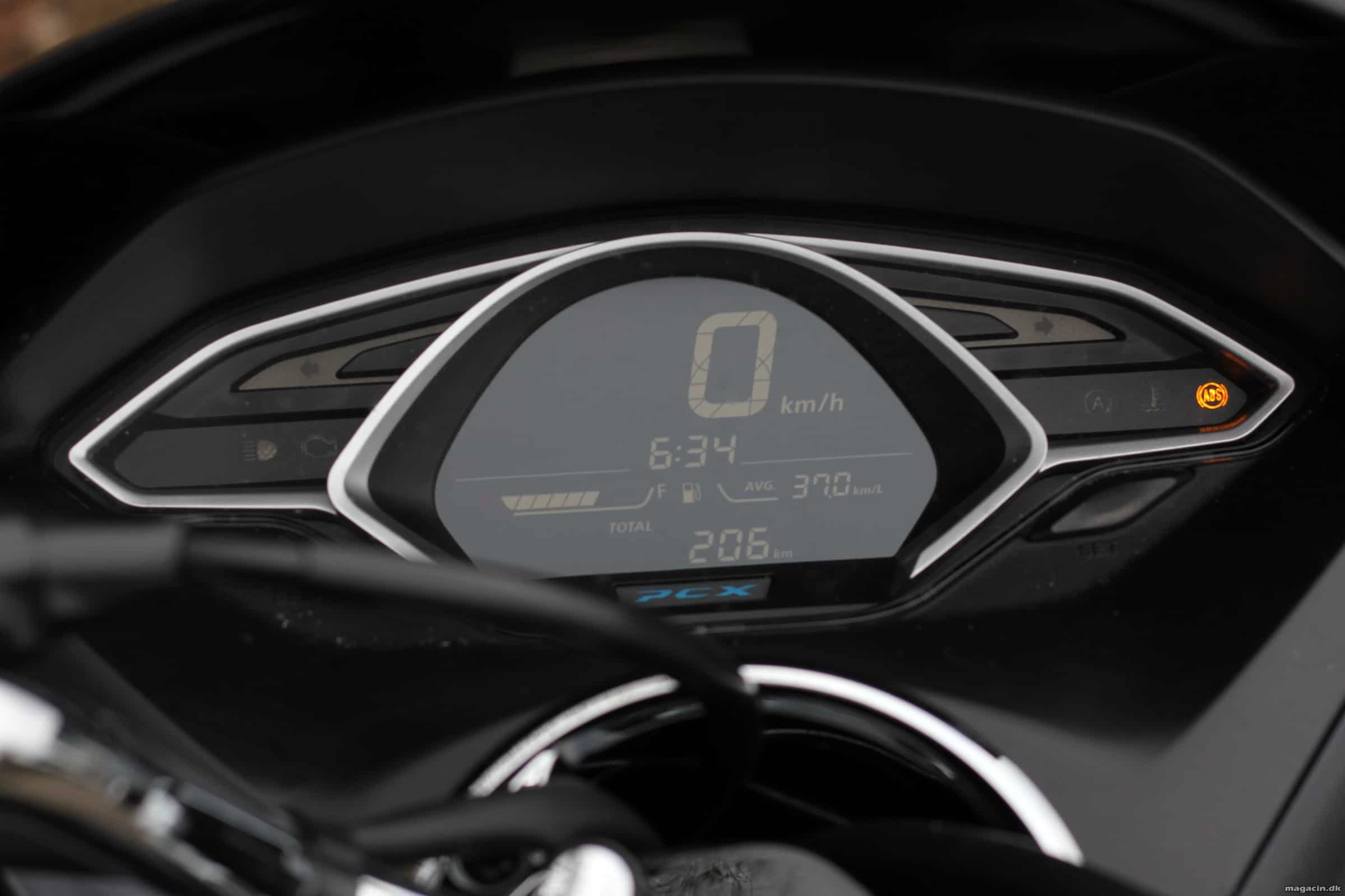 Test: 2018 Hondas PCX 125 – Letkørt by-pendler uden benzintørst