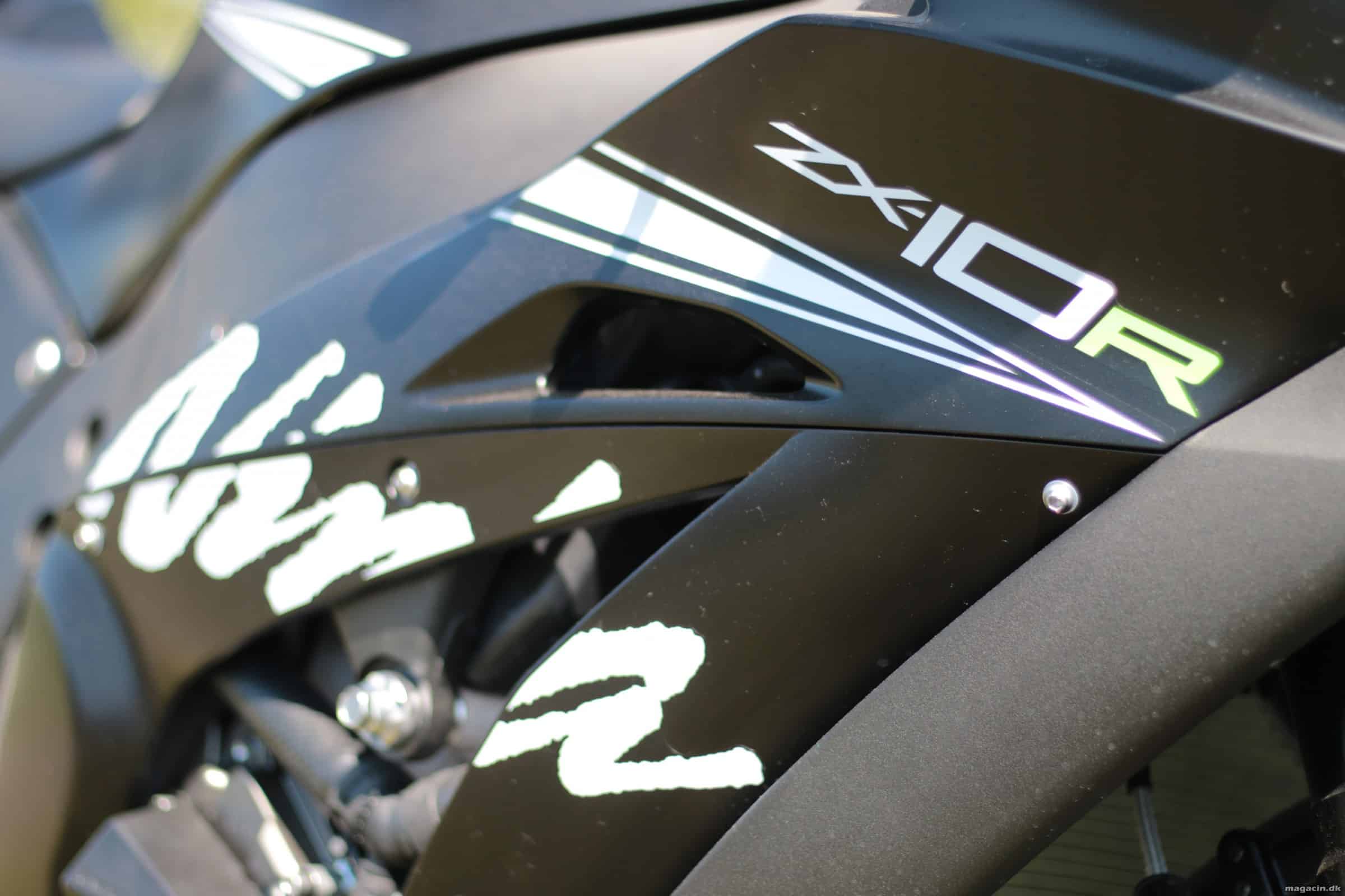 Test: 2016 Kawasaki ZX10R Winter Edition – Som en snebold i helvede