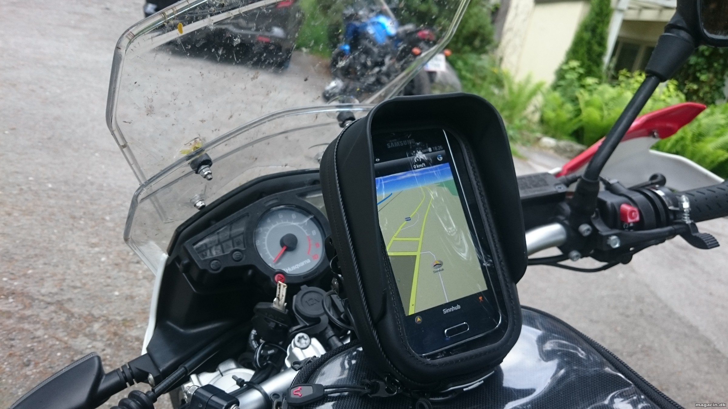 Test: Mobil GPS holder fra SW Motech