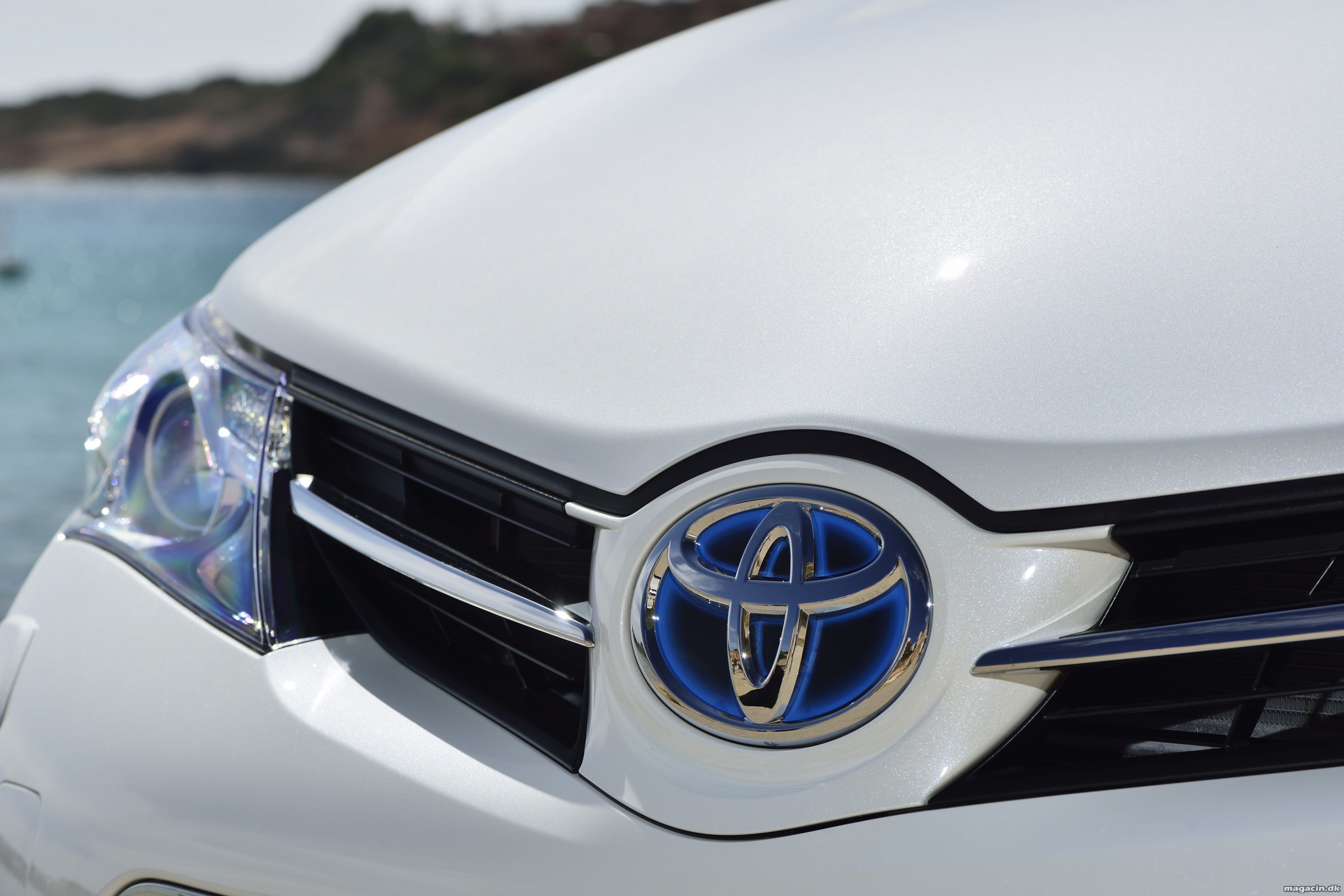 Toyota rundede 10 mio. solgte biler i 2015