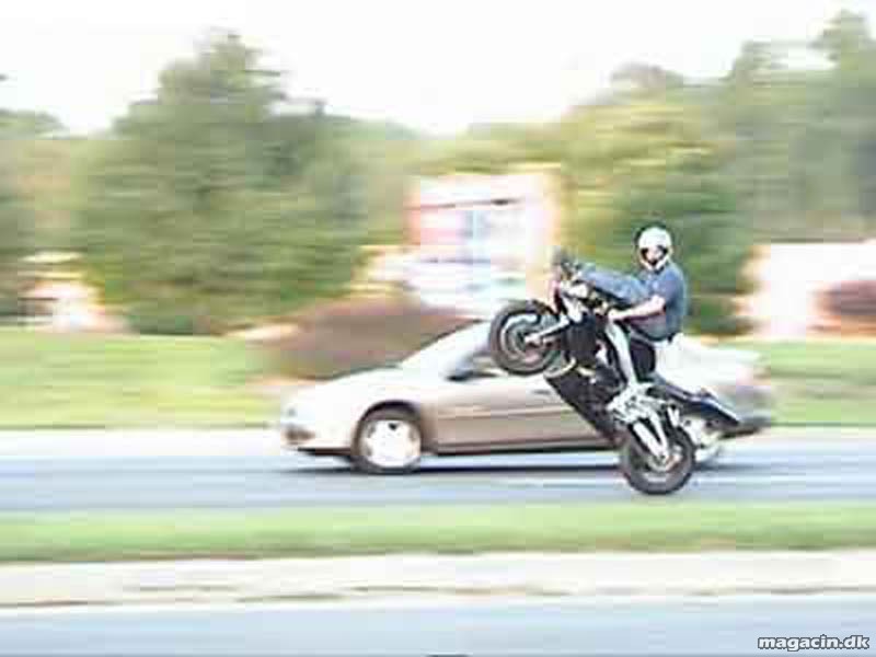TV2 søger motorcyklister