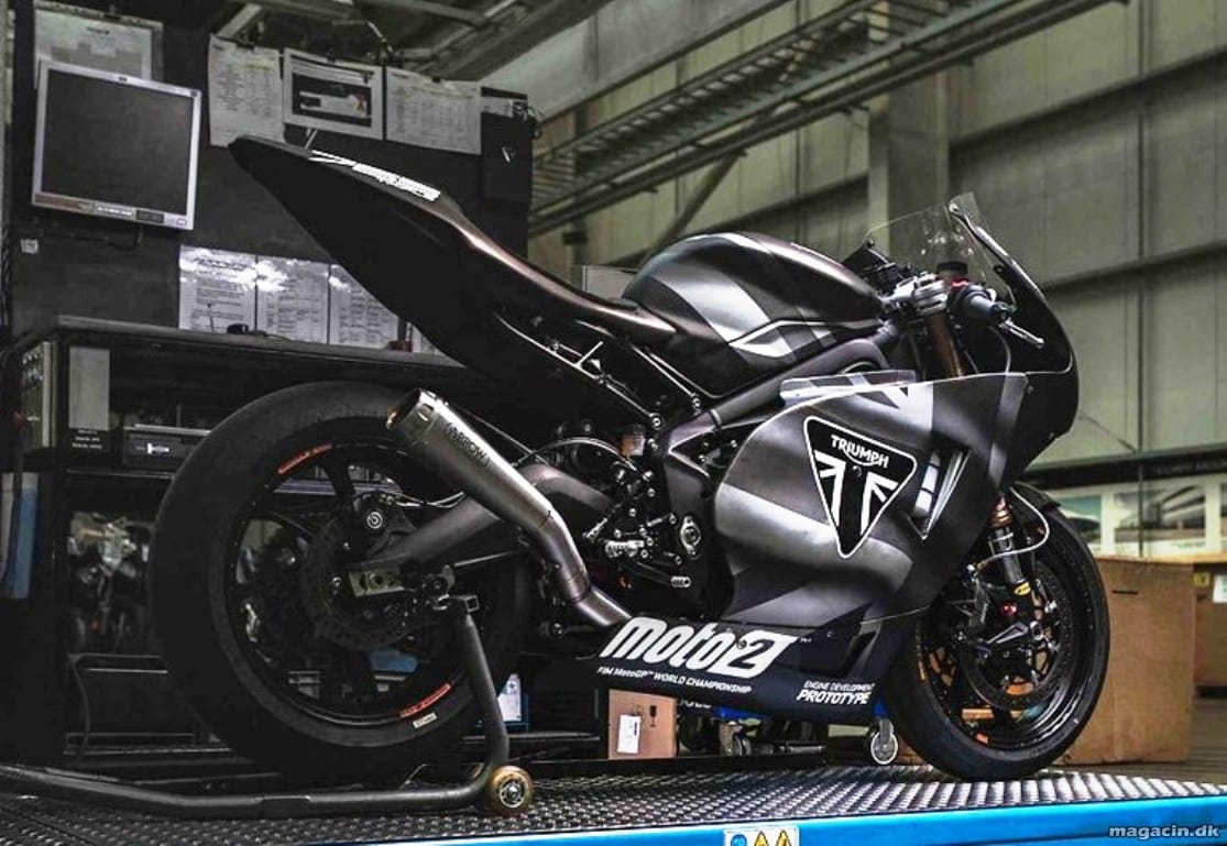 Video: Triumph Moto2 motor på rullefelt