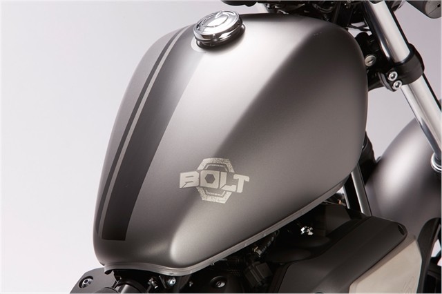 Yamaha XV950/R ”Bolt” – 2014