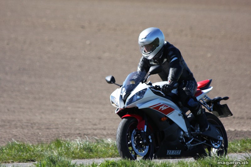 Test: 2008 Yamaha YZF R6 – Nutidens skarpeste sportsmaskine