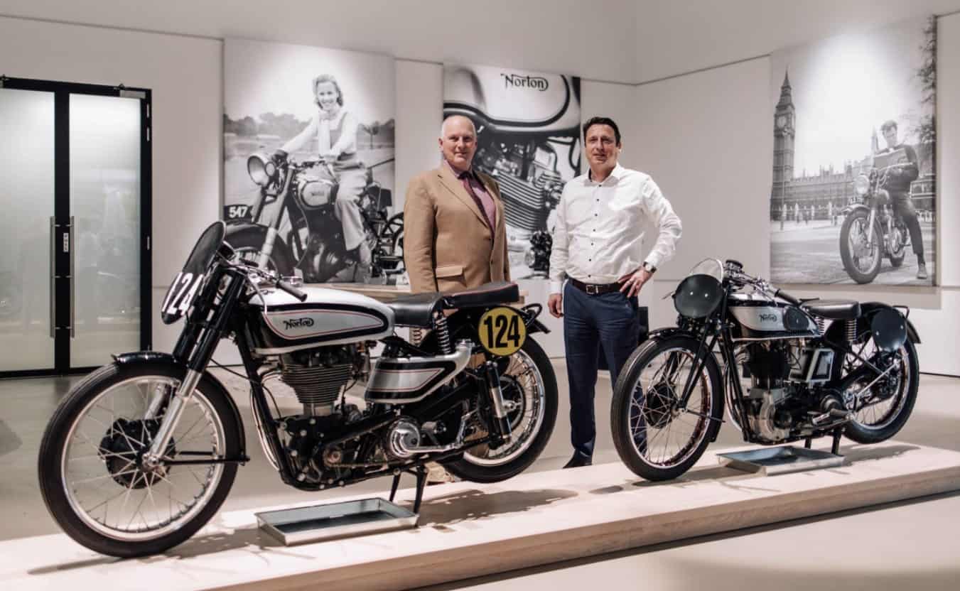 Norton Motorcycles køber historisk arv