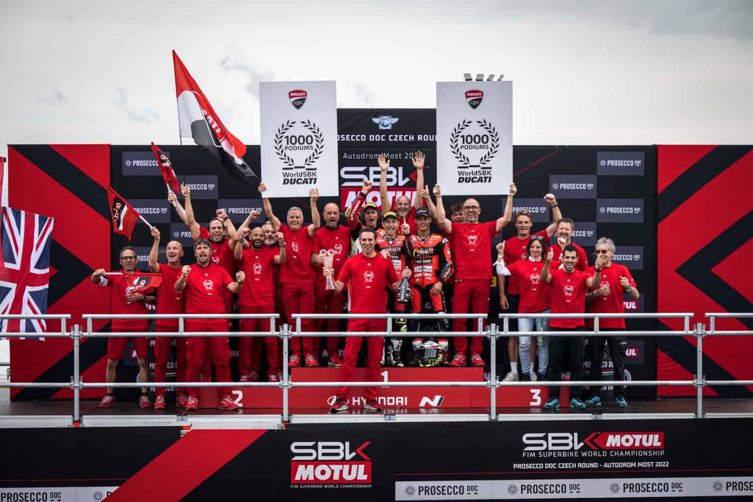 1000 podieplaceringer til Ducati i WSBK
