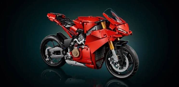 Ducati panigale v4 s lego