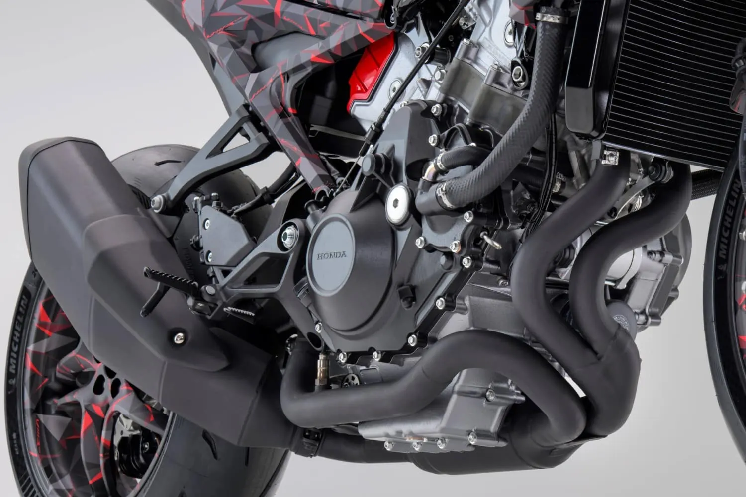 Honda V3R 900 E-Compressor Prototype vist på EICMA