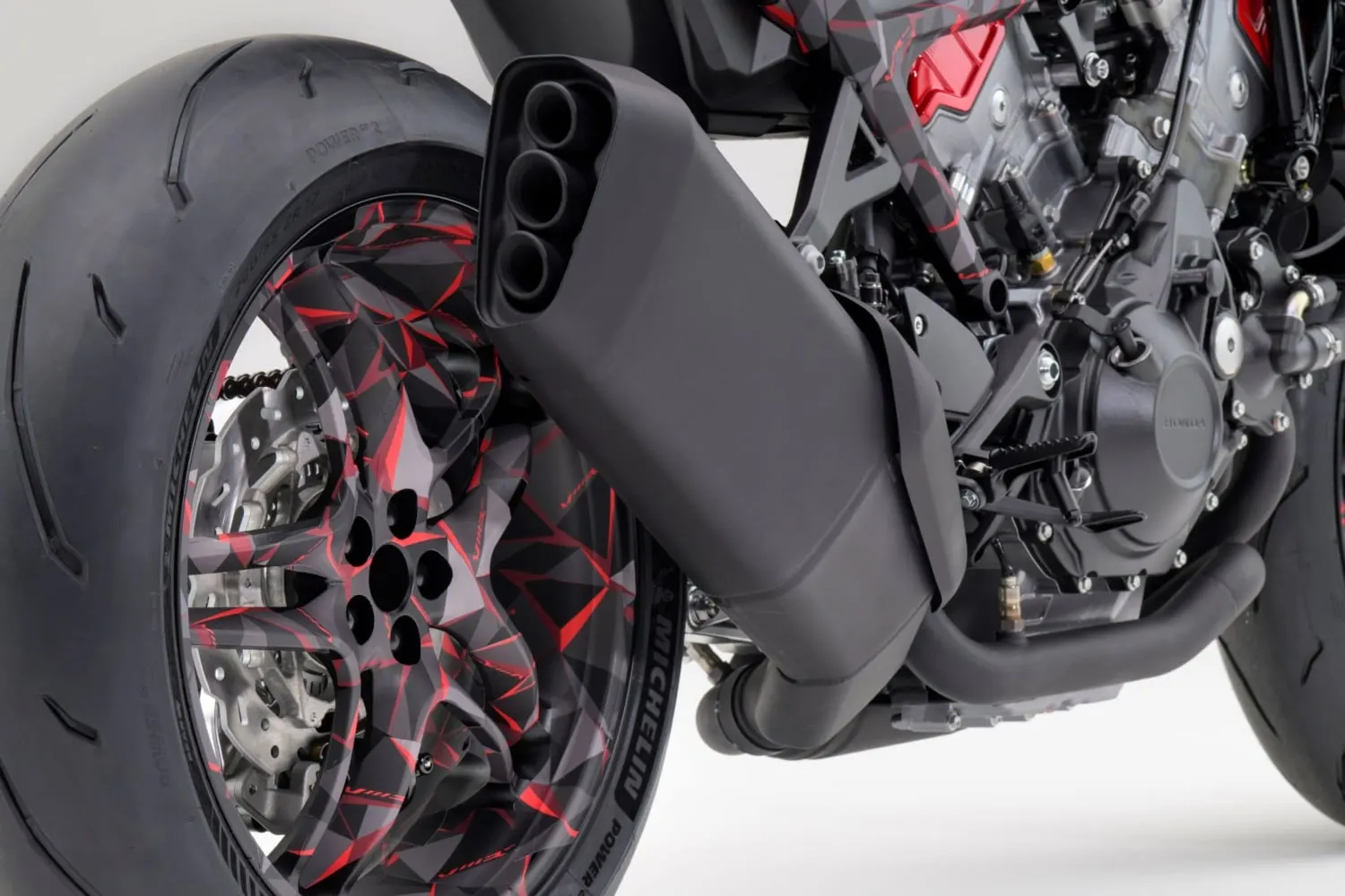 Honda V3R 900 E-Compressor Prototype vist på EICMA